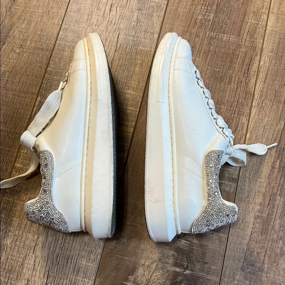 Steve Madden Gaines White Leather Sneaker With Bling Rhinestones Size 10